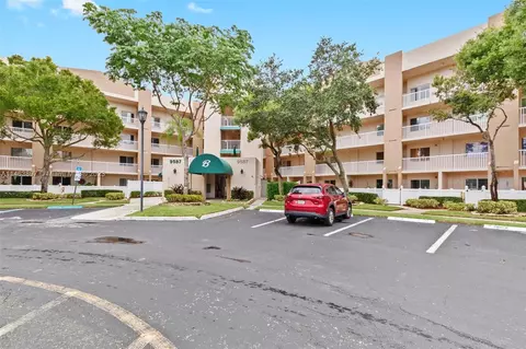 9587 Weldon Cir #B404, Tamarac, FL 33321