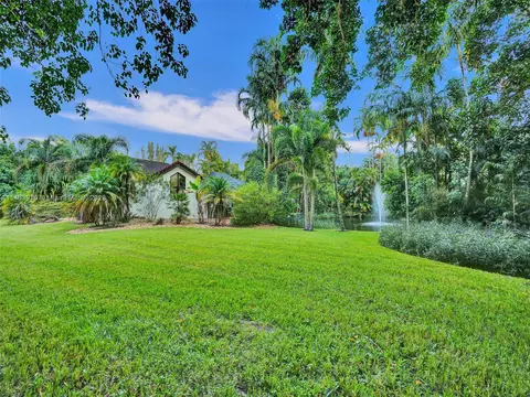 4101 SW 101st Ave, Davie, FL 33328