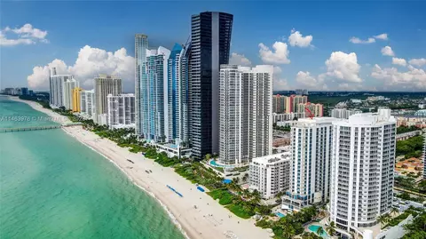 17315 Collins Ave #1407, Sunny Isles Beach, FL 33160