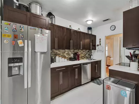 1849 NE 176th St, North Miami Beach, FL 33162