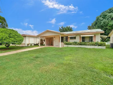 4804 Highland Dr, Tamarac, FL 33319