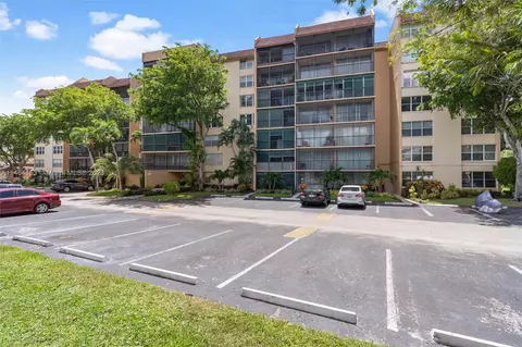 3771 Environ Blvd #252, Lauderhill, FL 33319