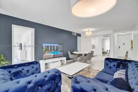 201 178th Dr #317, Sunny Isles Beach, FL 33160