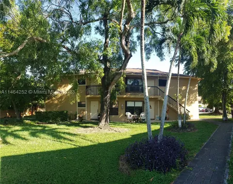 6690 W 26th Ct #22-16, Hialeah, FL 33016