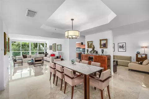 19955 NE 38th Ct #604, Aventura, FL 33180