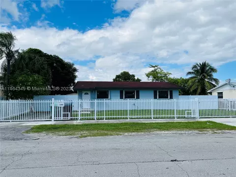 11301 SW 203rd Ter, Miami, FL 33189