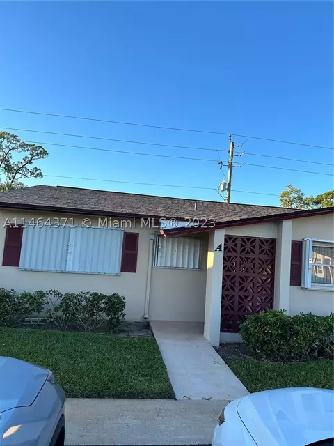 2986 Crosley Dr E #A, West Palm Beach, FL 33415