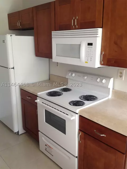 4867 NW 97th Ct #385, Doral, FL 33178