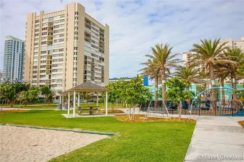 1880 S Ocean Dr #TS305, Hallandale Beach, FL 33009