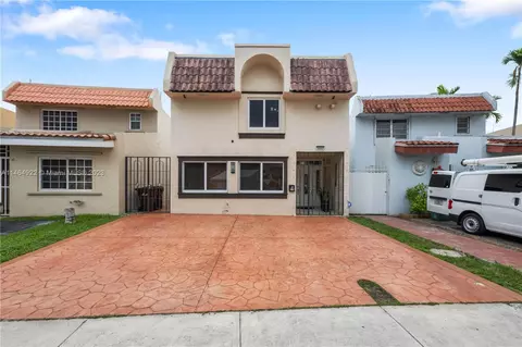 3880 W 10th Ct, Hialeah, FL 33012 photo 1