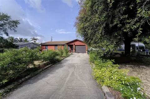 9373 Javert St, Boynton Beach, FL 33436