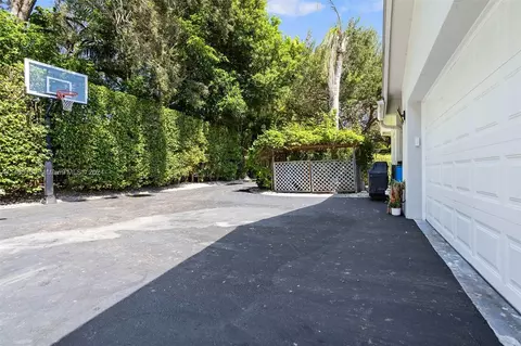10650 SW 68th Ave, Pinecrest, FL 33156 photo 50