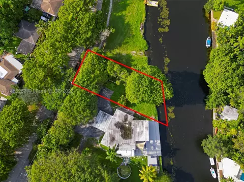 0 NE 125 St 0 Ne 125 St, North Miami, FL 33161
