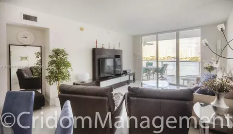 18100 N Bay Rd #802, Sunny Isles Beach, FL 33160