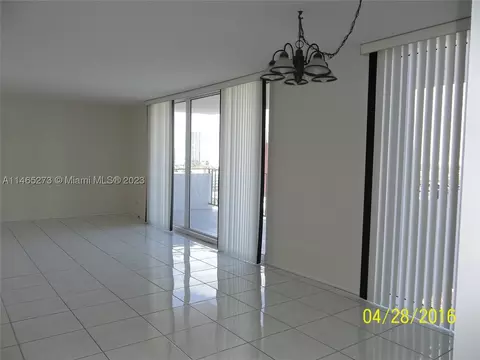 2030 S Ocean Dr #1207, Hallandale Beach, FL 33009