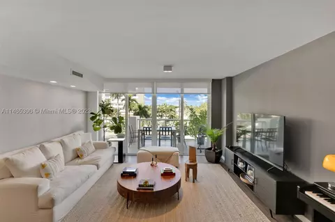5601 Collins Ave #419, Miami Beach, FL 33140