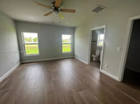 940 SE 6th St, Stuart, FL 34994 photo 9