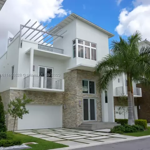 8265 NW 34 Drive Dr, Doral, FL 33122