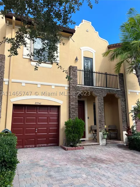 23541 SW 112th Pl, Homestead, FL 33032