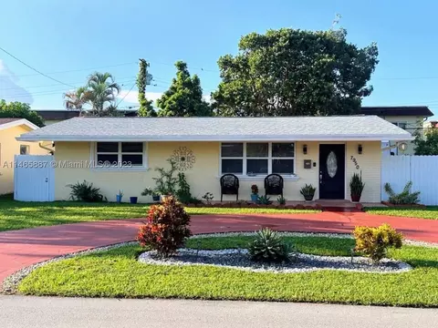 7950 NW 10th St, Pembroke Pines, FL 33024