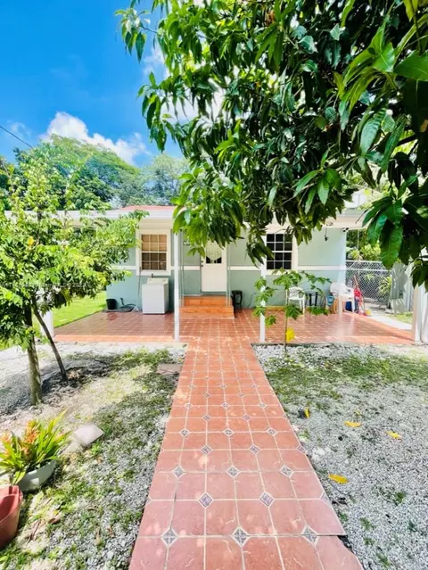 3065 NW 63rd St, Miami, FL 33147