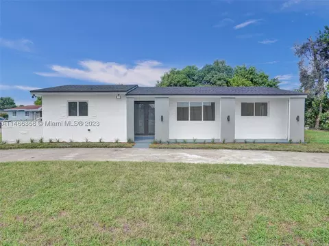 941 NW 176th Ter, Miami Gardens, FL 33169