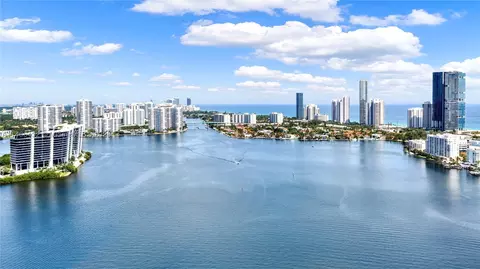 4000 NE 170th St #101, North Miami Beach, FL 33160