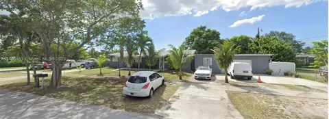16300 NW 39th Ct, Miami Gardens, FL 33054