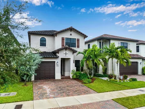 3250 W 96th Pl, Hialeah, FL 33018 photo 50
