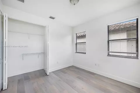 3250 W 96th Pl, Hialeah, FL 33018 photo 36