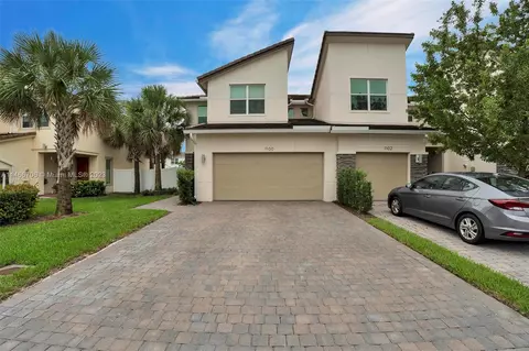 1100 Rio Ct #1100, Lighthouse Point, FL 33064
