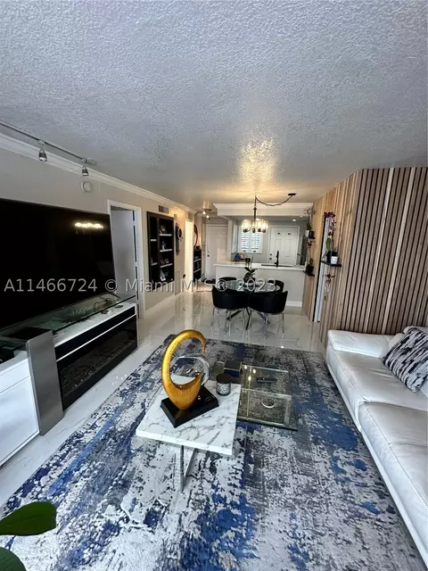3725 NE 169 St #310, North Miami Beach, FL 33160