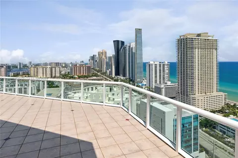 16400 Collins Ave #PH41, Sunny Isles Beach, FL 33160