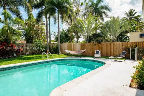 1414 Garfield St, Hollywood, FL 33020