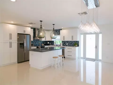 1212 SW 21st Ct, Fort Lauderdale, FL 33315