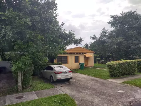 17961 NW 2nd Pl, Miami Gardens, FL 33169