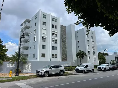 2530 SW 3rd Ave #406, Miami, FL 33129