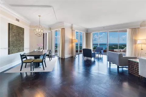 10 Edgewater Dr #14F, Coral Gables, FL 33133