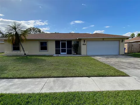 366 Melody Ct, Fort Myers, FL 33916