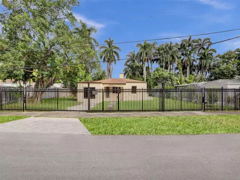 167 NW 84th St, Miami, FL 33150
