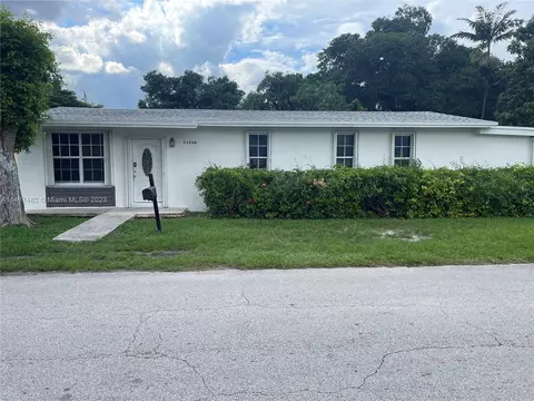 21960 SW 118th Ave, Miami, FL 33170