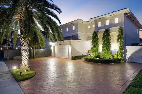 2656 SW 144th Pl, Miami, FL 33175