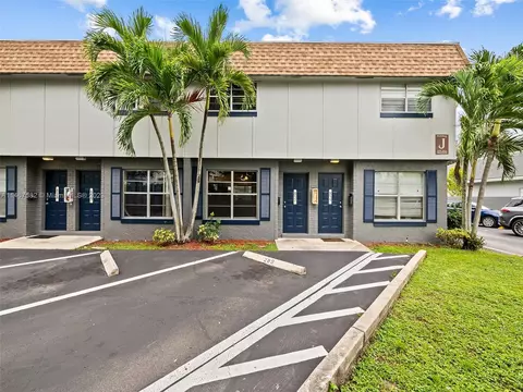 857 NW 46th Ave #857, Plantation, FL 33317
