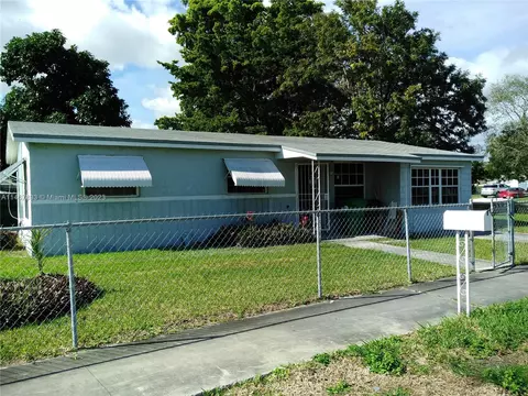 22300 SW 108th Ave, Miami, FL 33170
