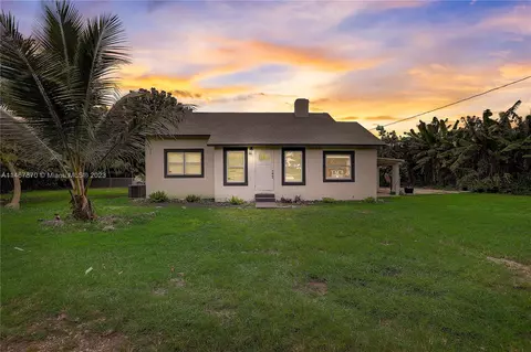 27900 SW 157th Ave, Homestead, FL 33031