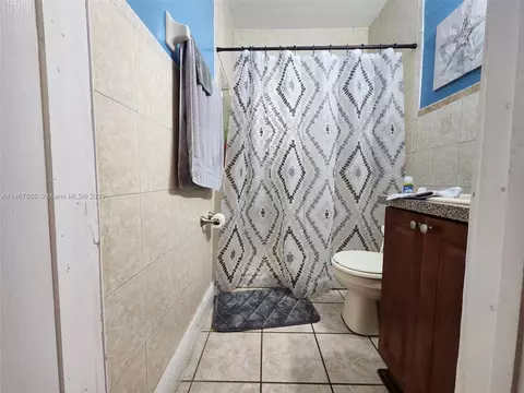 924 E 23rd St, Hialeah, FL 33013 photo 12