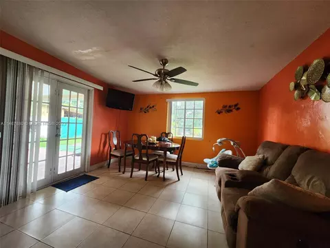 924 E 23rd St, Hialeah, FL 33013 photo 9