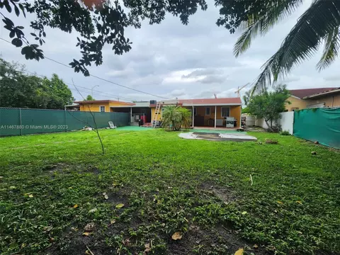 924 E 23rd St, Hialeah, FL 33013 photo 6