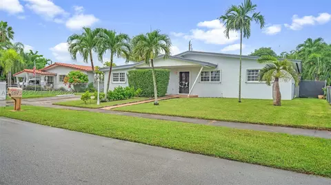 12525 SW 188th Ter, Miami, FL 33177