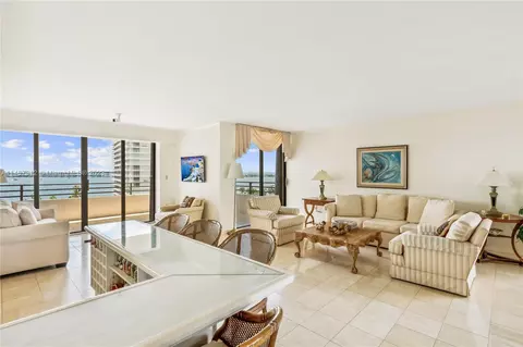 151 SE 15th Rd #901, Miami, FL 33129